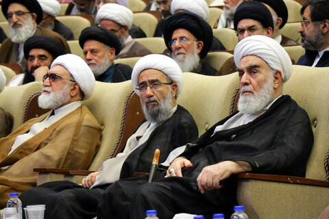 تصاویر / همایش یکصدمین سالگشت بازتأسیس حوزه های علمیه و نکوداشت حضرت آیت‌الله العظمی حاج شیخ عبدالکریم حائری یزدی رحمة الله‌علیه