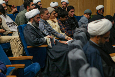 تصاویر/همایش یک صدمین سالگشت باز تاسیس حوزه علمیه قم در همدان