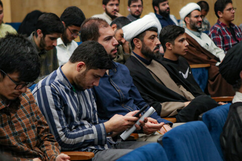 تصاویر/همایش یک صدمین سالگشت باز تاسیس حوزه علمیه قم در همدان
