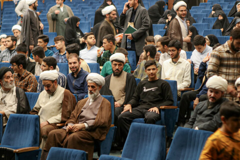 تصاویر/همایش یک صدمین سالگشت باز تاسیس حوزه علمیه قم در همدان