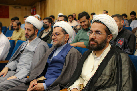 تصاویر/همایش یک صدمین سالگشت باز تاسیس حوزه علمیه قم در همدان