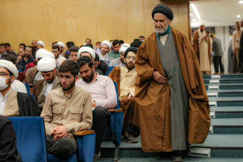 تصاویر/همایش یک صدمین سالگشت باز تاسیس حوزه علمیه قم در همدان