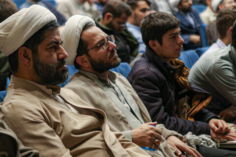 تصاویر/همایش یک صدمین سالگشت باز تاسیس حوزه علمیه قم در همدان
