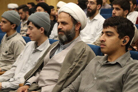 تصاویر/همایش یک صدمین سالگشت باز تاسیس حوزه علمیه قم در همدان