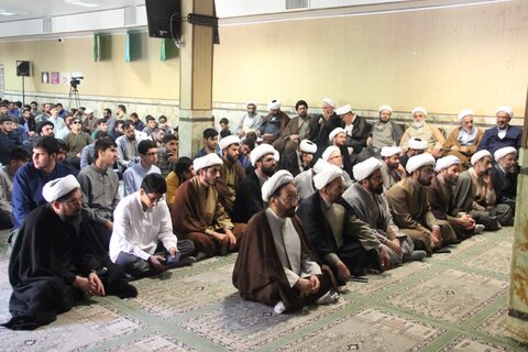 تصاویر / گردهمایی اساتید ،طلاب وکادر حوزه علمیه قزو.ین در یکصدمین سال باز تاسیس حوزه علمیه قزوین