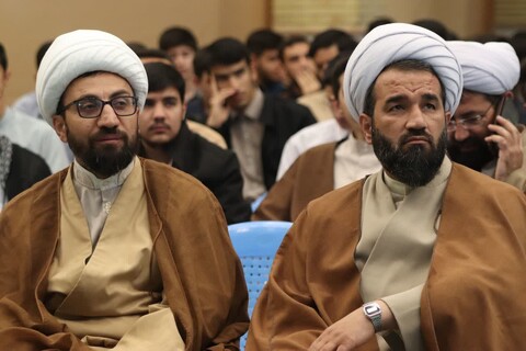 تصاویر/ اجتماع طلاب ارومیه به مناسبت یکصدمین سالگرد باز تأسیس حوزه علمیه