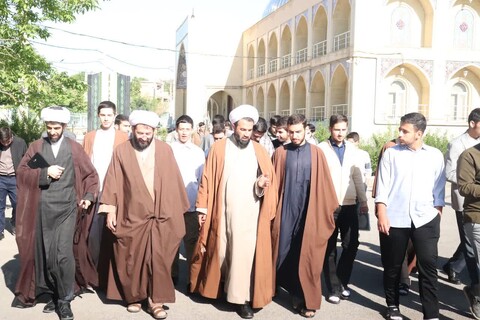 تصاویر/ اجتماع طلاب ارومیه به مناسبت یکصدمین سالگرد باز تأسیس حوزه علمیه