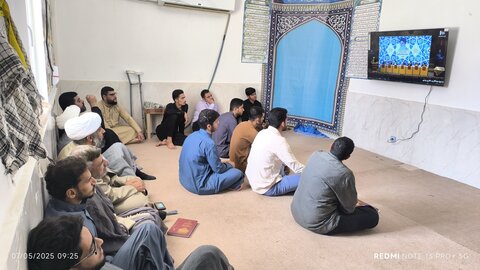 گردهمایی طلاب اساتید و کادر مدرسه علمیه امام جعفر صادق(ع) شهرستان الوان به مناسبت یکصدمین سالگشت بازتاسیس حوزه علمیه قم