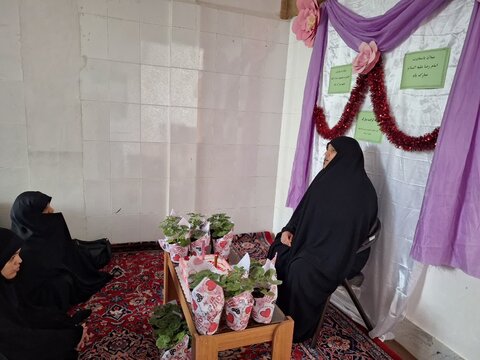 تصاویر/برگزاری جشن دهه کرامت در مدرسه علمیه حضرت زینب (س)آستانه