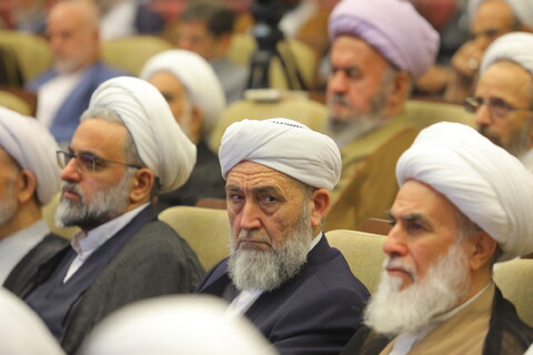 تصاویر / حاشیه همایش بین المللی یکصدمین سالگشت بازتأسیس حوزه علمیه قم