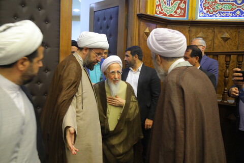 تصاویر / حاشیه همایش بین المللی یکصدمین سالگشت بازتأسیس حوزه علمیه قم