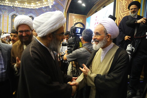 تصاویر / حاشیه همایش بین المللی یکصدمین سالگشت بازتأسیس حوزه علمیه قم