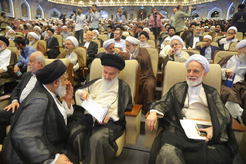 تصاویر / حاشیه همایش بین المللی یکصدمین سالگشت بازتأسیس حوزه علمیه قم