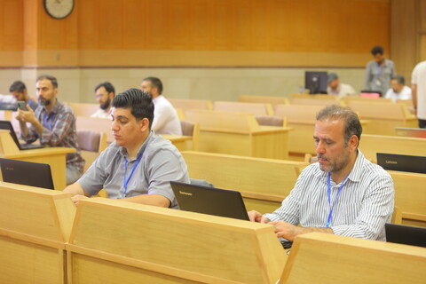 تصاویر/ حضور گسترده خبرنگاران در همایش بین المللی یکصدمین سالگشت بازتأسیس حوزه علمیه قم