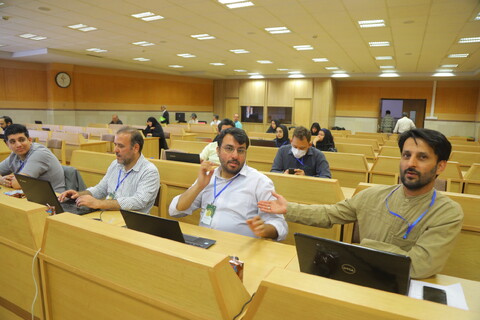 تصاویر/ حضور گسترده خبرنگاران در همایش بین المللی یکصدمین سالگشت بازتأسیس حوزه علمیه قم