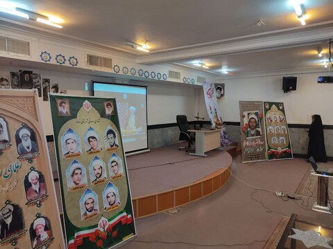 تصاویر / همایش شهرستانی یکصدمین سالگشت باز تأسیس حوزه علمیه قم در نهاوند