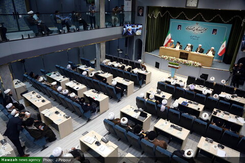 Photos/ La sixième session de l'Assemblée des experts du Guide suprême
