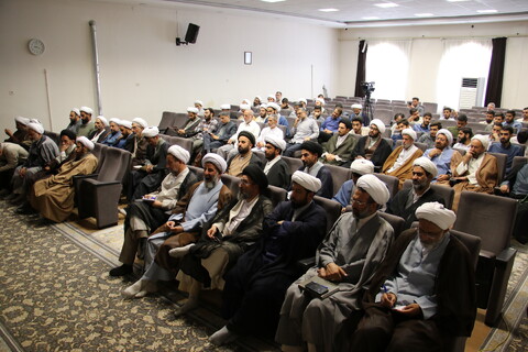 تصاویر /  همایش یکصدمین سالگشت باز تاسیس حوزه علمیه قم به صورت برخط در اصفهان