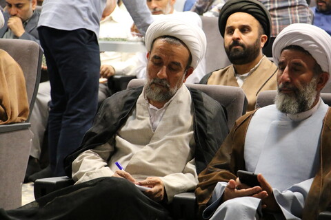 تصاویر /  همایش یکصدمین سالگشت باز تاسیس حوزه علمیه قم به صورت برخط در اصفهان