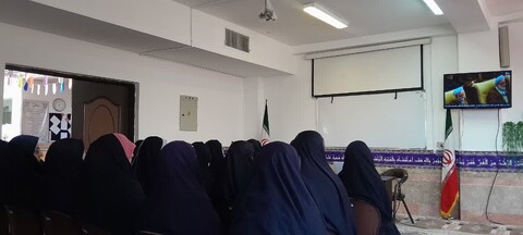 تصاویر/ همایش یکصد سالگی حوزه علمیه قم به صورت وبیناری در مدارس علمیه استان سمنان