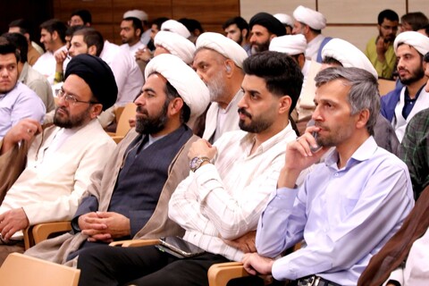 مراسم برخط یکصدمین سالگشت بازتأسیس حوزه علمیه قم در مدرسه علمیه مدینة العلم کاظمیه