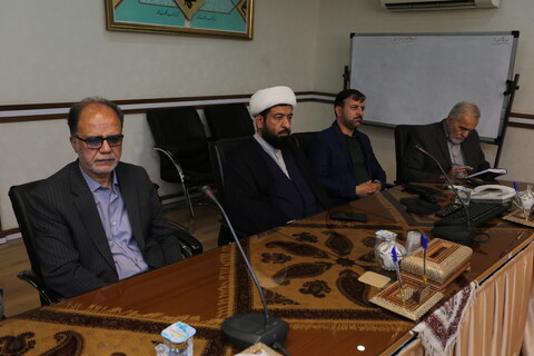 تصاویر / نشست هم اندیشی و تجربه نوردی فعالان قرآنی اصفهان