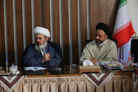 تصاویر / نشست هم اندیشی و تجربه نوردی فعالان قرآنی اصفهان