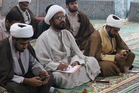 تصاویر/ حضور طلاب در همایش یکصدمین سالگرد حوزه علمیه قم به‌صورت برخط+تصاویر