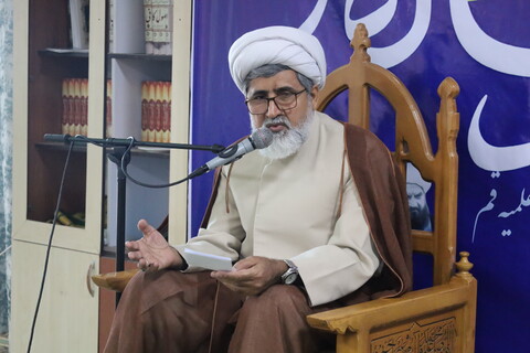 تصاویر/ حضور طلاب در همایش یکصدمین سالگرد حوزه علمیه قم به‌صورت برخط+تصاویر