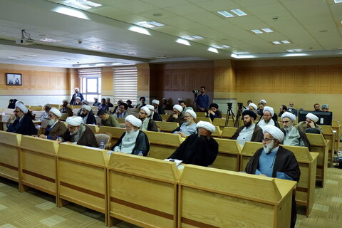 نشست علمی فقه در همایش یکصدمین سالگشت بازتأسیس حوزه علمیه قم