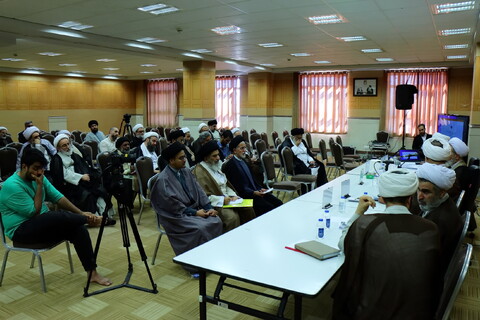 تصاویر / برگزاری کمیسیون در همایش یکصدمین سالگشت بازتأسیس حوزه علمیه قم