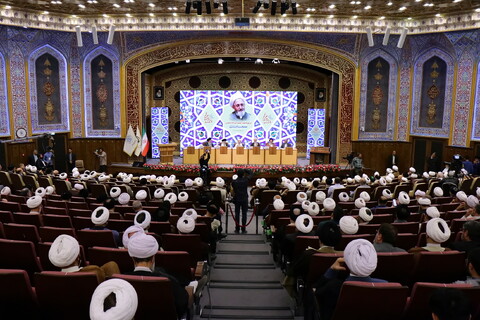 تصاویر / اختتامیه همایش بین المللی یکصدمین سالگشت بازتأسیس حوزه علمیه قم