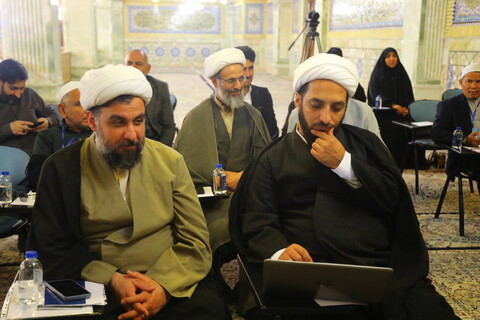 تصاویر / نشست علمی " عرفان در سده اخیر حوزه علمیه قم "