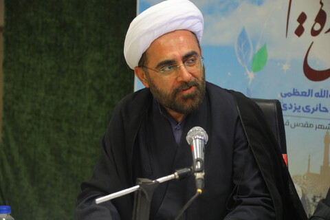 تصاویر / نشست علمی "  فضای مجازی و فناوری و هوش مصنوعی در سده اخیر حوزه علمیه قم "