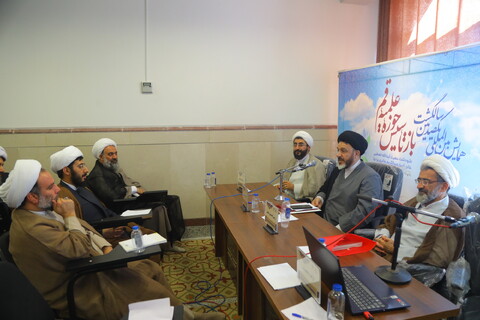تصاویر / نشست علمی " حوزه ، جامعه  در سده اخیر حوزه علمیه قم "