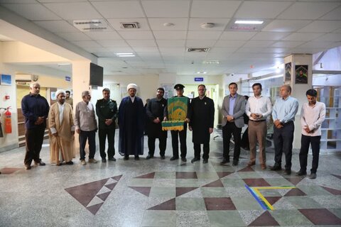 تصاویر/ عیادت خدام رضوی از بیماران در بیمارستان شهرستان دیر