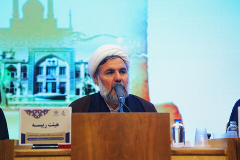 تصاویر / نشست علمی " تبلیغ در سده اخیر حوزه علمیه قم "