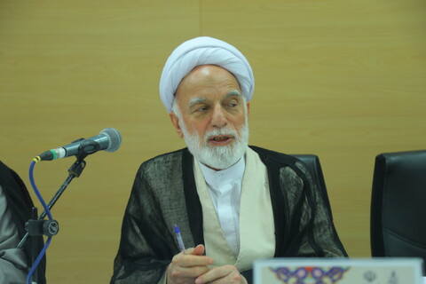 تصاویر / حاشیه های اختتامیه همایش بین المللی یکصدمین سالگشت بازتأسیس حوزه علمیه قم