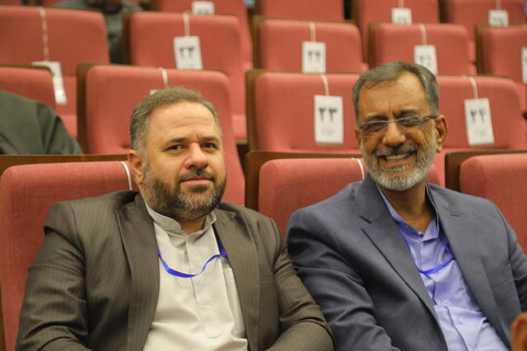 تصاویر / حاشیه های اختتامیه همایش بین المللی یکصدمین سالگشت بازتأسیس حوزه علمیه قم