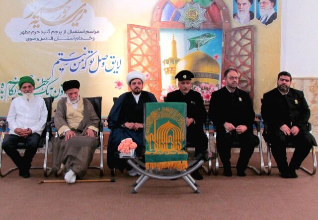 محبت به امام رضا(ع) را در عمل نشان دهیم