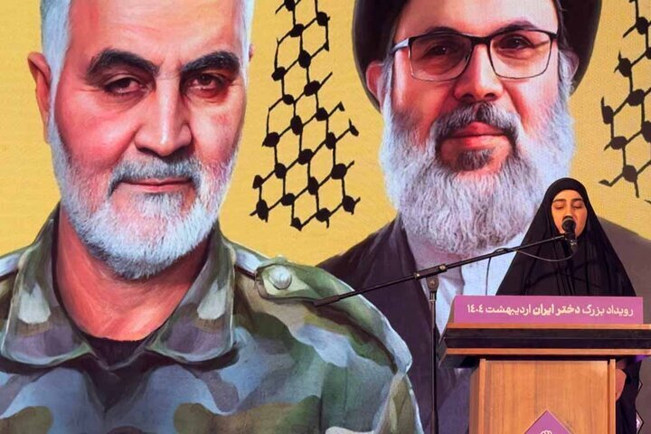 زینب سلیمانی: دختر الگوی ایرانی، دختر امیدوار به آینده است