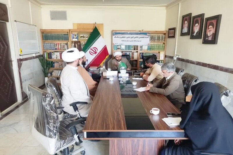 نقش محوری دین و تبلیغات مذهبی در ارتقای فرهنگ عمومی