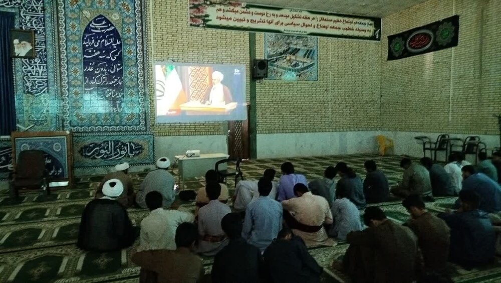 حضور مجازی طلاب مدارس علمیه دلگان در همایش یکصدمین سالگرد بازتأسیس حوزه علمیه