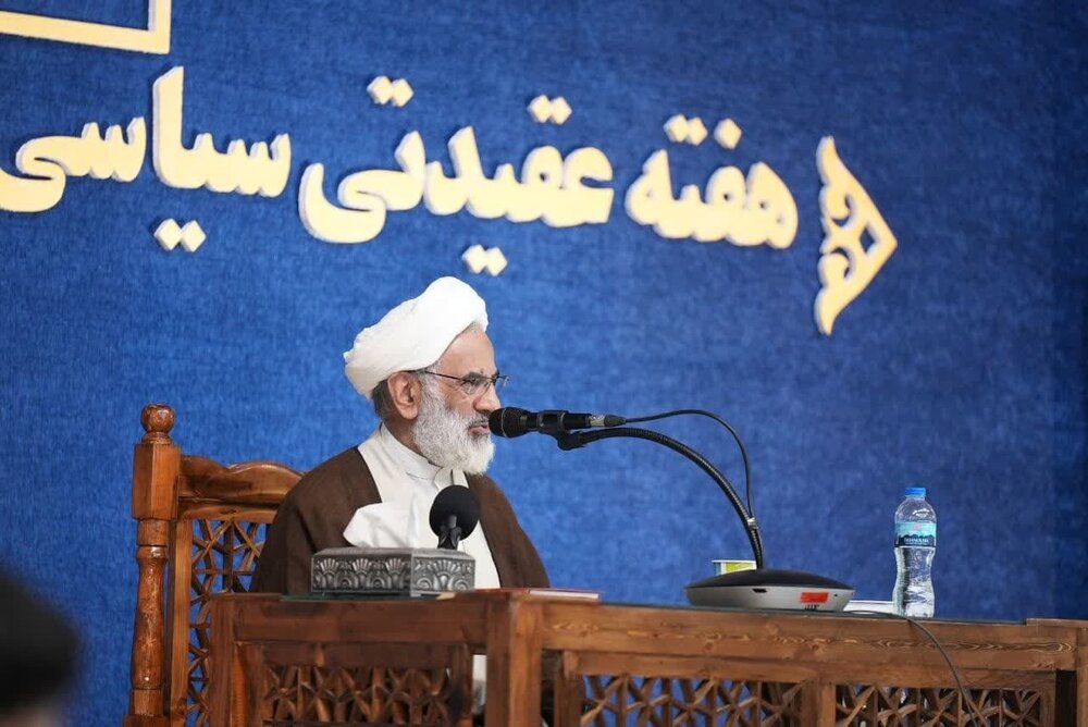 قدرت از ضروری‌ترین ارکان حکمرانی و مقابله با سیطره و سلطه جویی دشمنان است