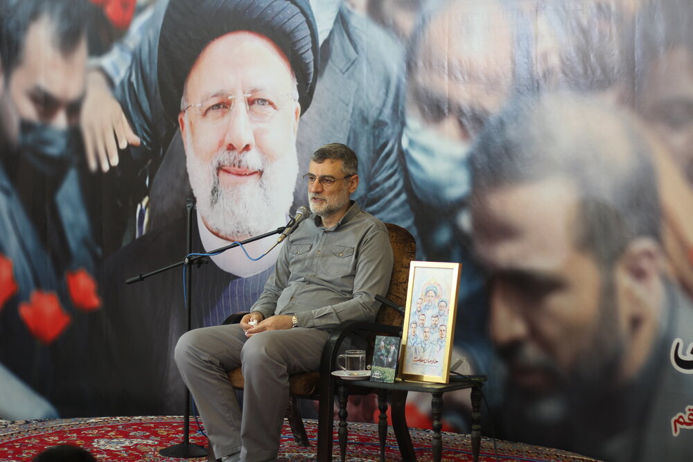 مراسم بزرگداشت شهید آیت‌الله سید ابراهیم رئیسی و شهدای خدمت