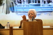 آية الله العظمى جوادي الآملي: تطوير العلوم العقلية في الحوزة كان من هموم آية الله العظمى الحائري