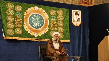 مهدویت از محوری‌ترین آموزه‌های اهل‌بیت(ع) است/ هیچکس حق تعیین زمان ظهور را ندارد+عکس