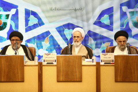 تصاویر / اختتامیه همایش بین المللی یکصدمین سالگشت بازتأسیس حوزه علمیه قم