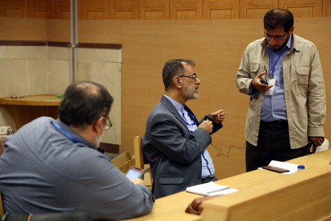 تصاویر/ حضور گسترده خبرنگاران در همایش بین المللی یکصدمین سالگشت بازتأسیس حوزه علمیه قم