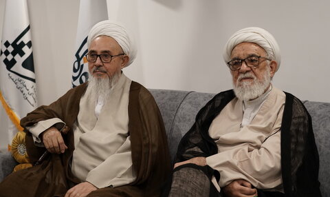 تصاویر/ دیدار مهمانان بین‌المللی همایش یکصدمین سالگشت حوزه علمیه قم با آیت‌الله اعرافی